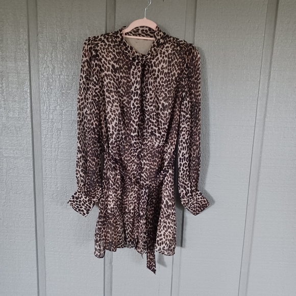 Paige Women Vittoria Silk Mini Dress Button Front Tie Waist In Natural Leopard - Picture 1 of 16